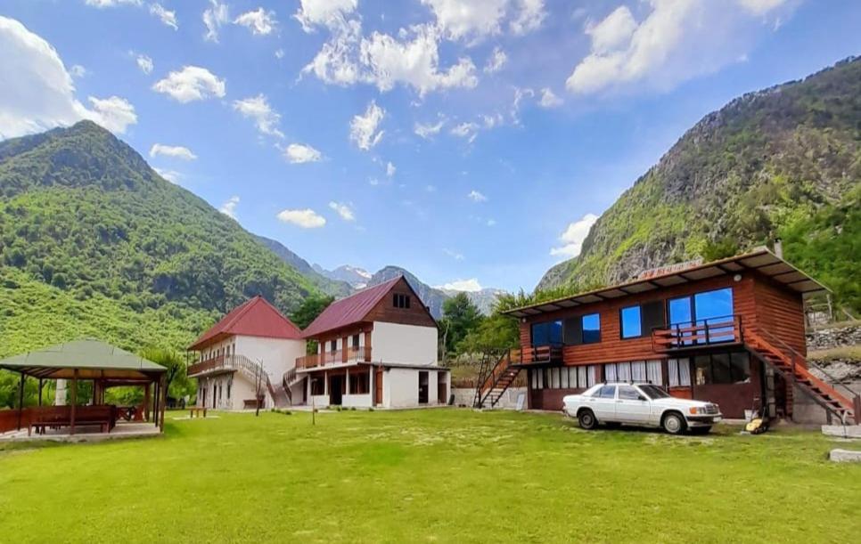 Driti Gh Nderlysa Hotel Shkoder Exterior photo